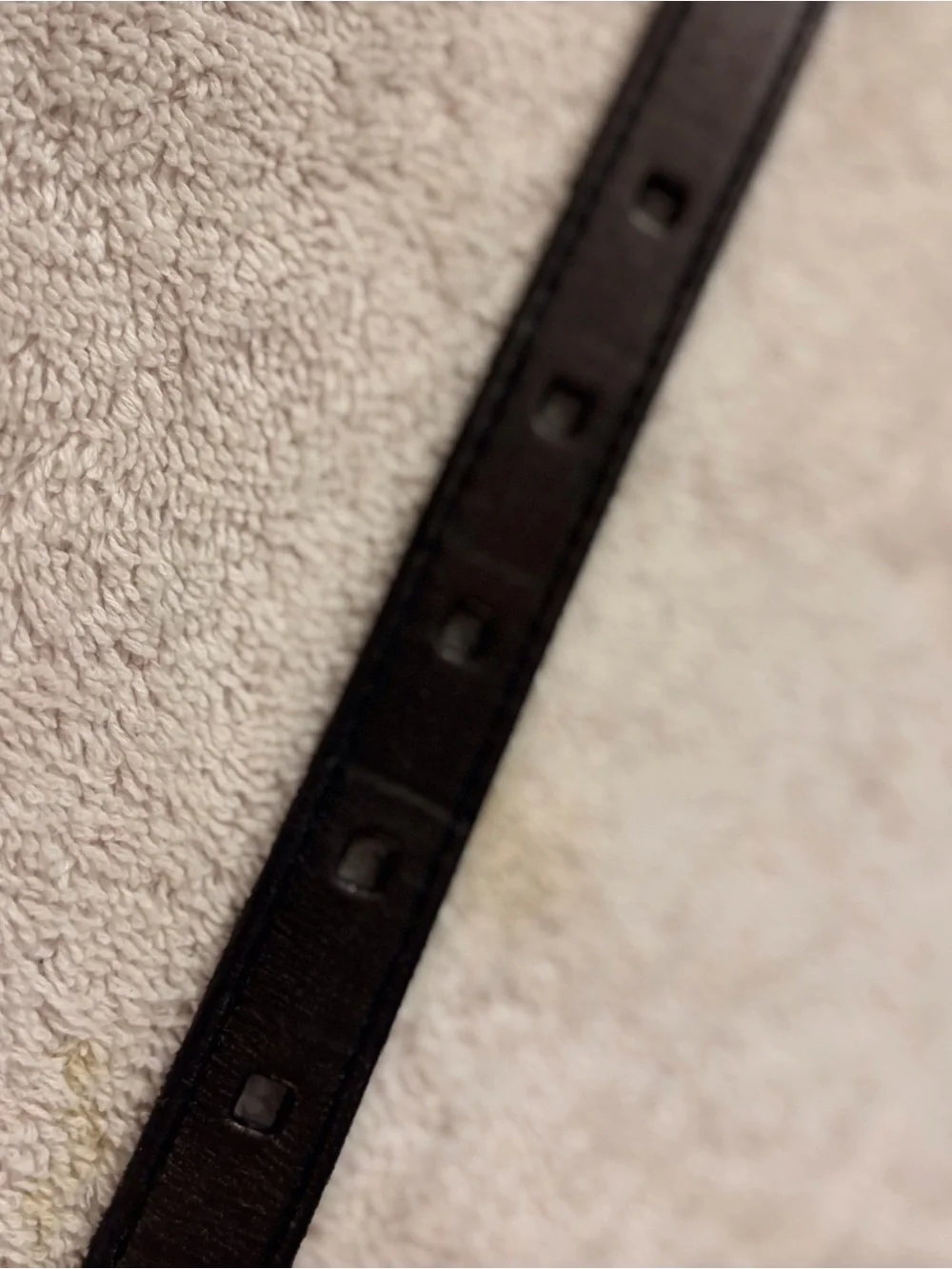 Classic  Vintage Black Leather Women’s Belt with Silver Buckle and Squares SZ 37